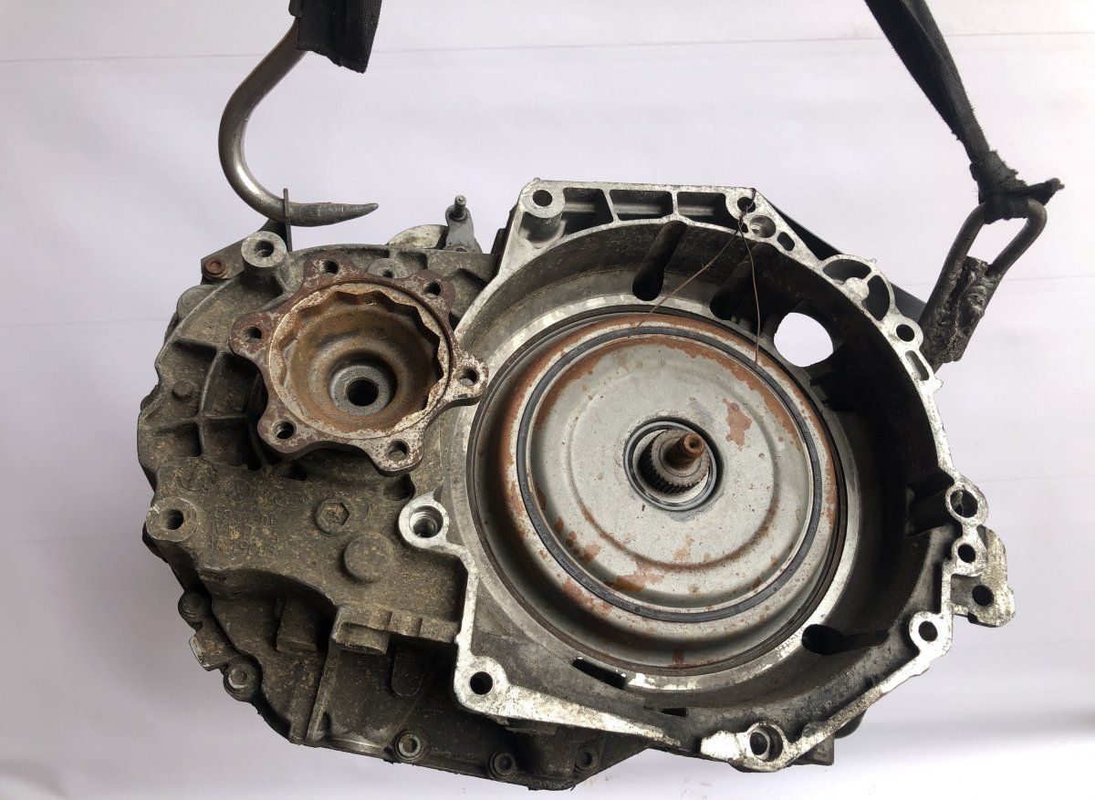 Gearbox VW JETTA III (1K2) (2005-2010)