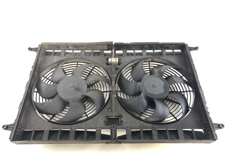 265780 Radiatora ventilators elektrisks MASERATI QUATTROPORTE III (03.04-)