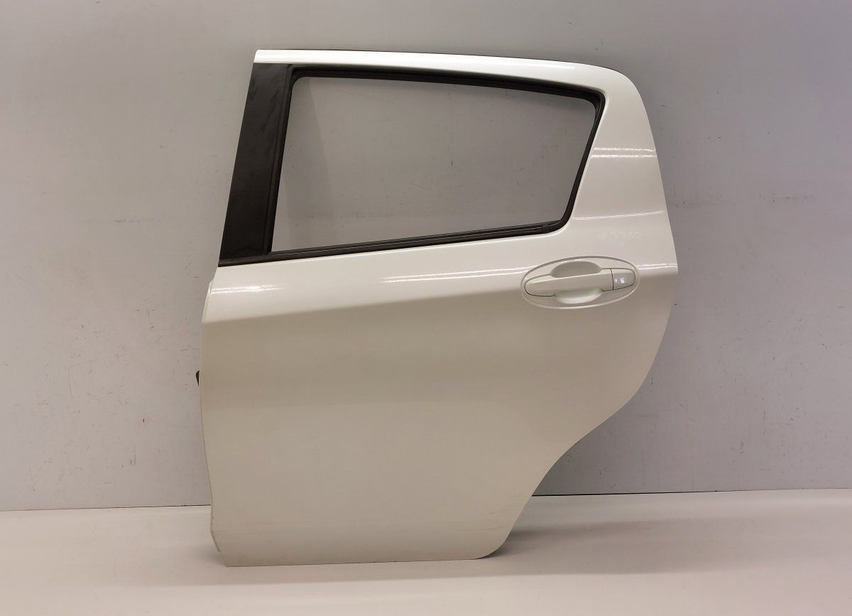 6711452210 Door Rear  Left TOYOTA YARIS III (XP150) (2013-)
