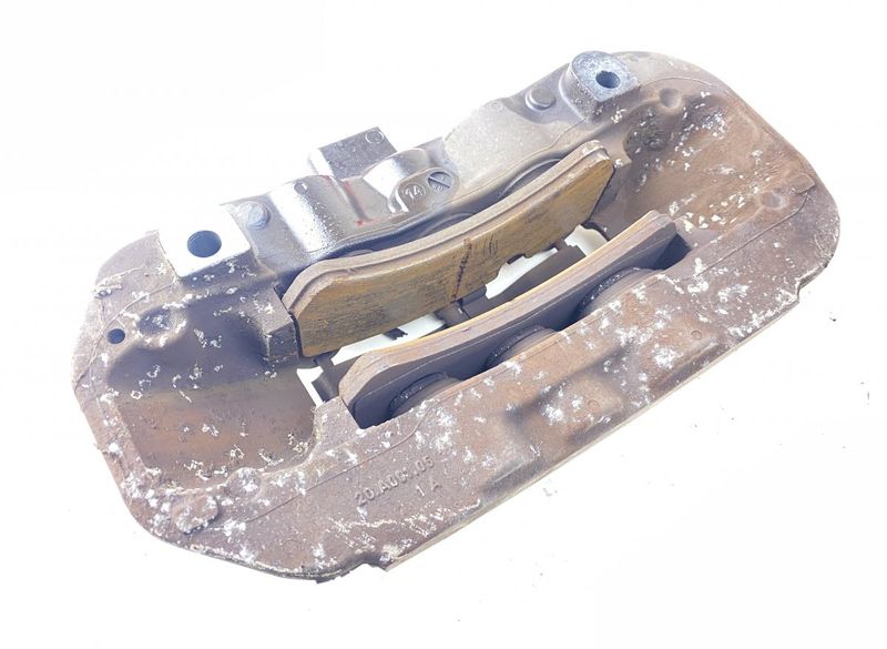 670009173 Étrier de frein avant gauche MASERATI GHIBLI III (M157) (2013-2023)