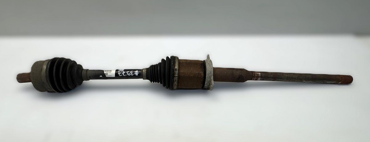 31437621 Drive Shaft Front Right                                    VOLVO XC90 II (2014-)