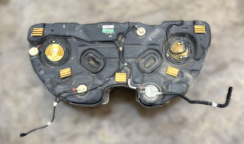 68166634AA Fuel Tank CHRYSLER 300C II (2010-2023)