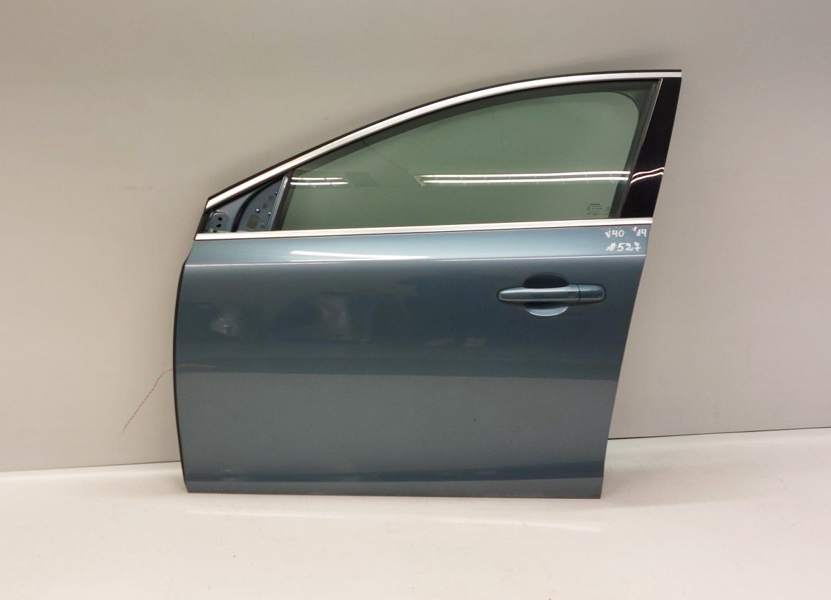 31402334 31278419 Door Front Left VOLVO V40 (2012-2019)