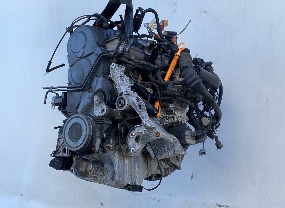 AVB Engine VW PASSAT B5 (3B3) (2000-2005)