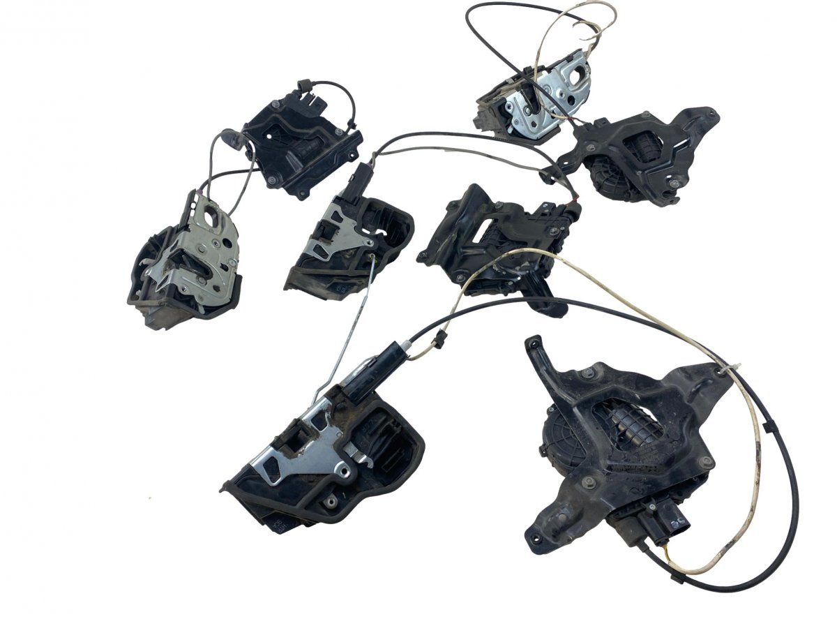 51215A36E13 51215A36F00 51215A36F25 51215A36F26 Set of door locks (latches) BMW 5 GRAN TURISMO (F07) (2009-2017)