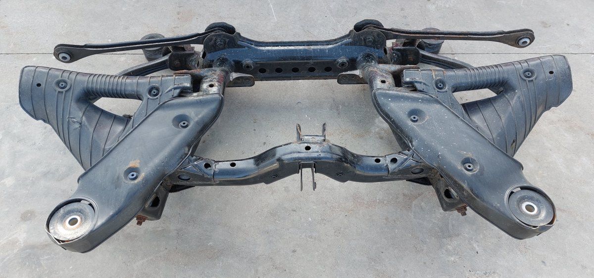 7P6599030B Rear axle Beam VW TOUAREG II (7P) (2010-2018)