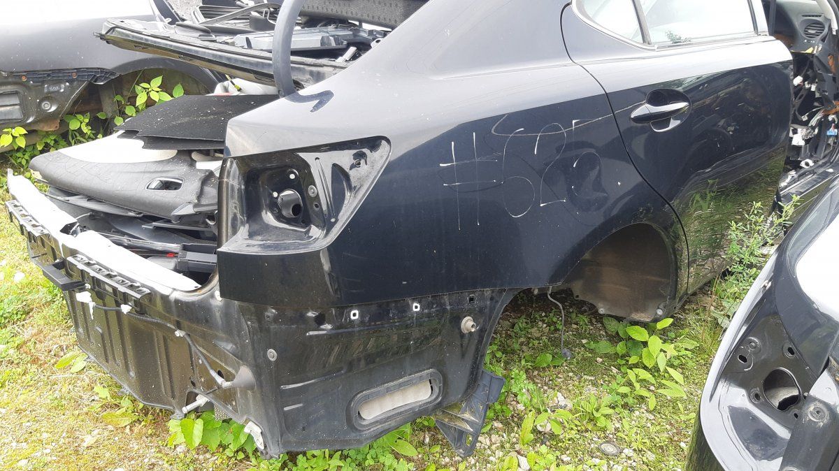 Fender Rear Right LEXUS IS II (XE20) (2005-2013)