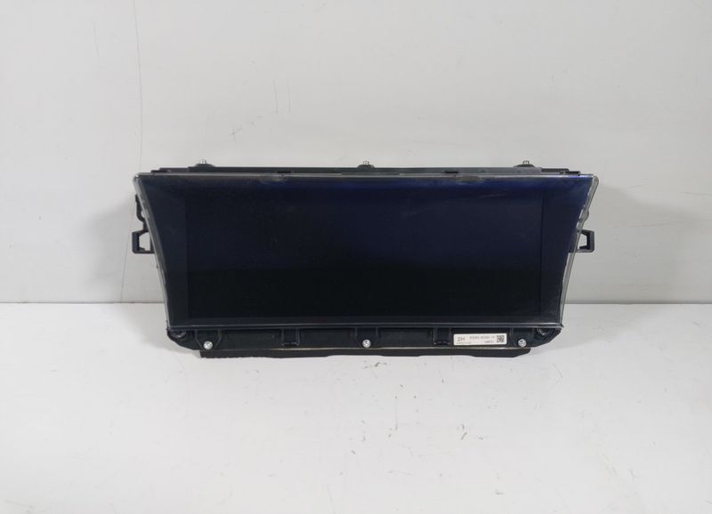 8329030050 4688000056 Dash screen LEXUS GS IV (2011-2020)