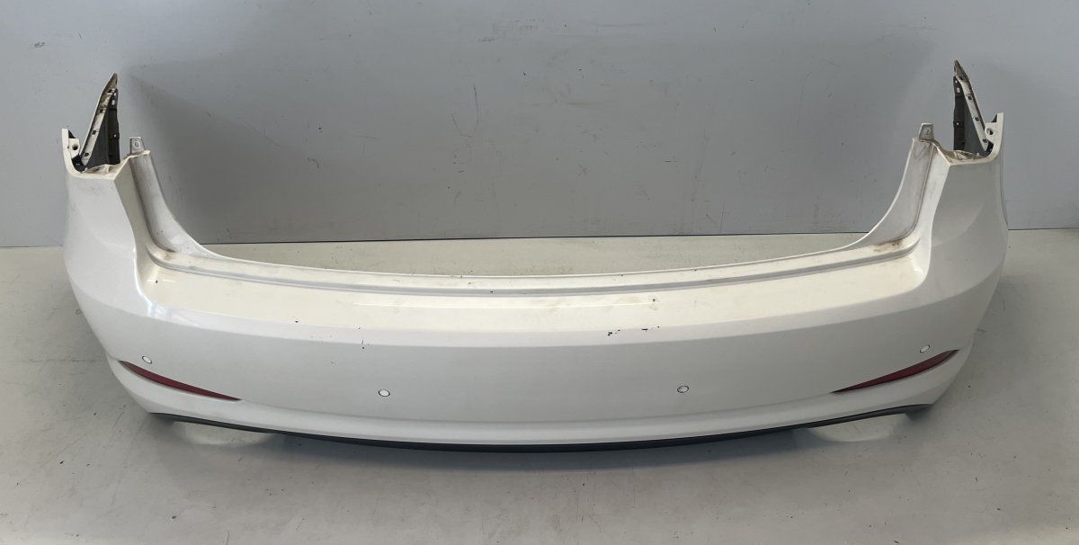 866403Z300 866123Z310 Rear bumper HYUNDAI i40 (VF) (2011-2019)