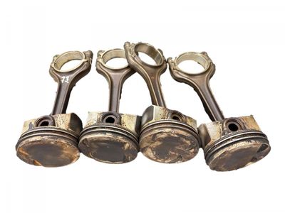 04E198401D 04E107065GG Бутален комплект SKODA OCTAVIA III (5E) (2012-2019)