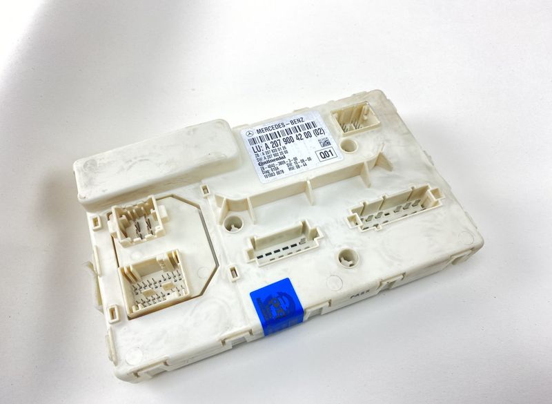 A2079004200 Convertible top control unit MERCEDES-BENZ E-CLASS Coupe (C207) (2009-2016)