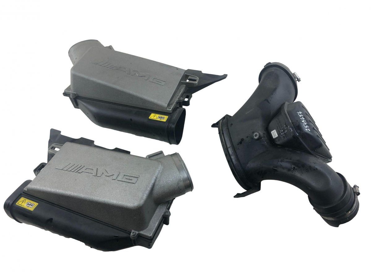 A1560940306 A1560940406 A1560900329 Air cleaner (filter box) set MERCEDES-BENZ C-CLASS (W204) (2007-2013)