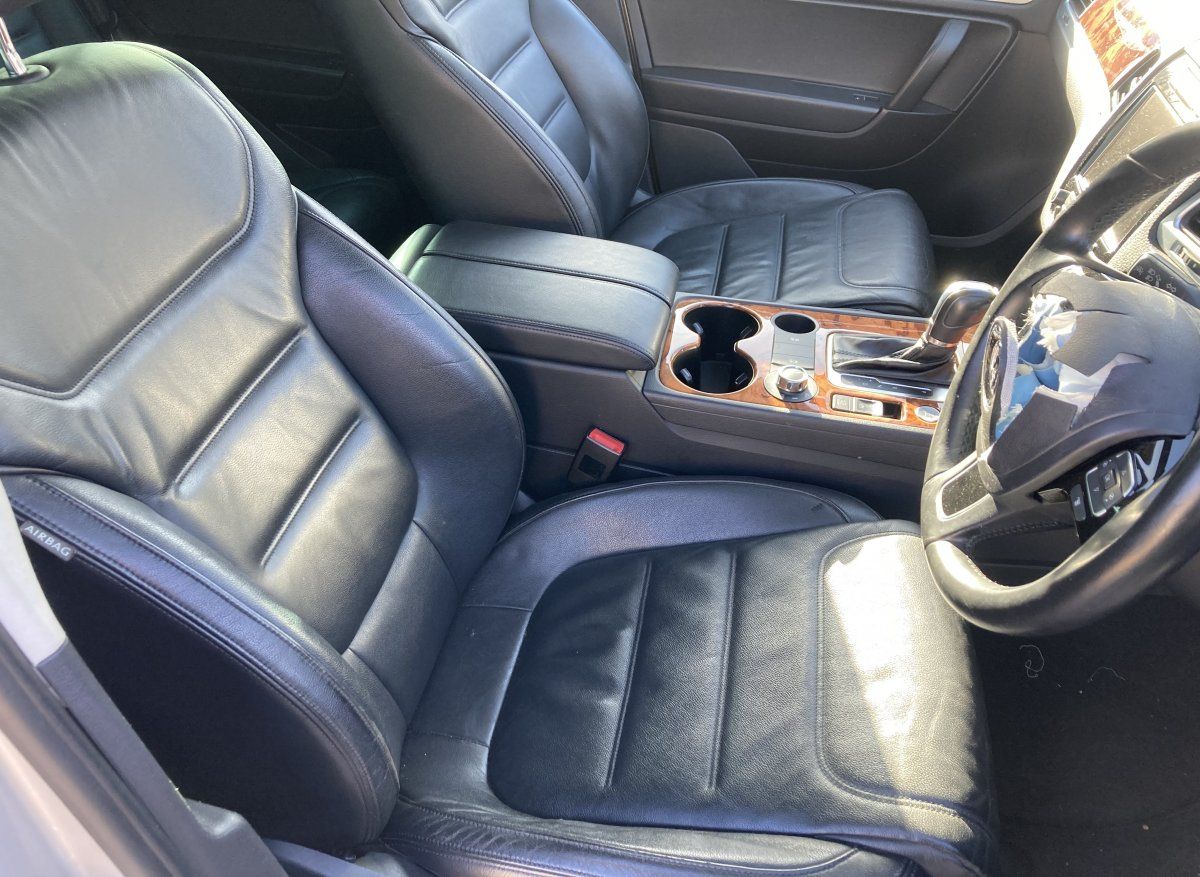 Set Of Seats VW TOUAREG II (7P) (2010-2018)