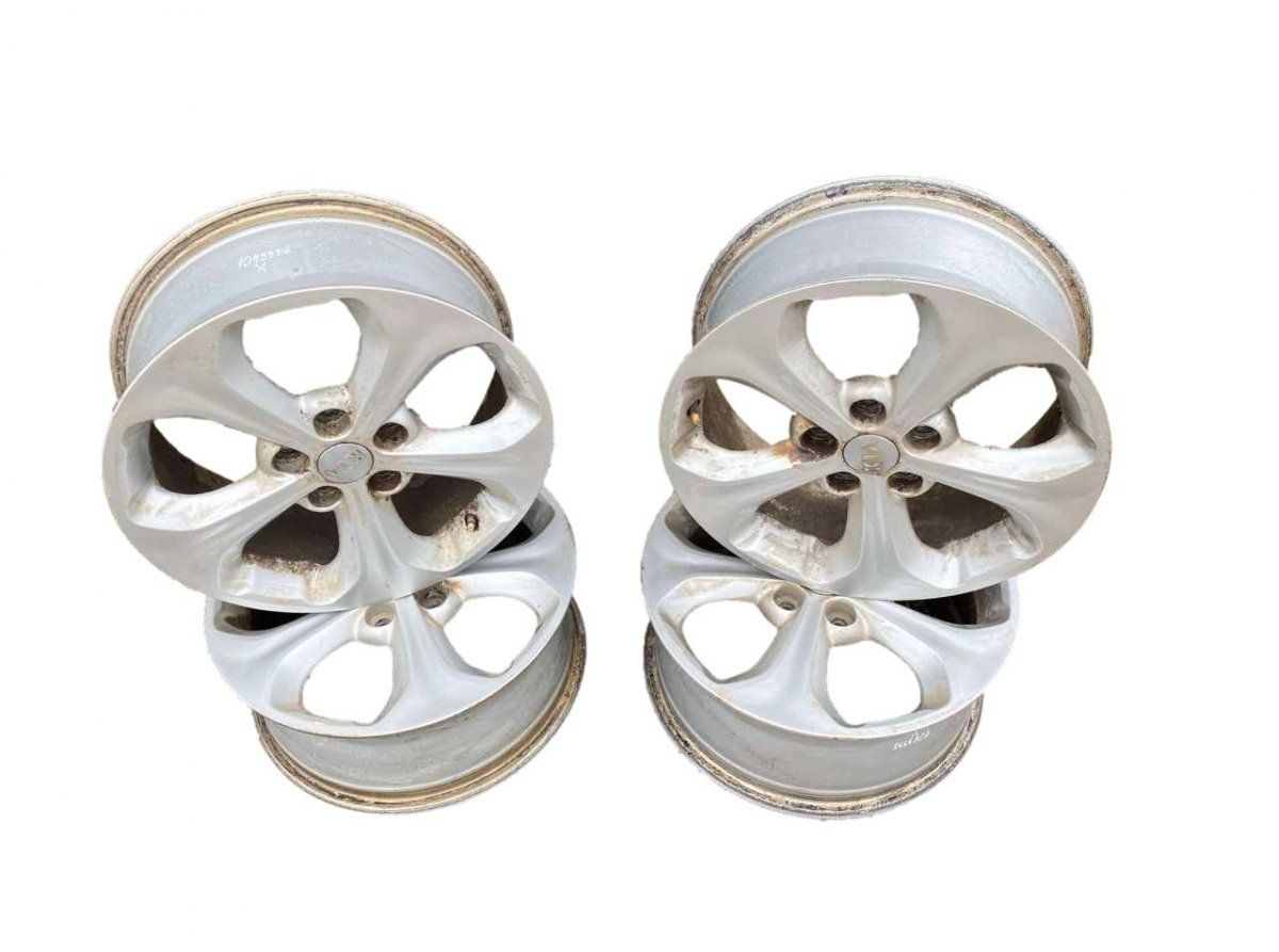 529102P270 Rim set 4 pcs KIA SORENTO II (XM) (2009-2015)