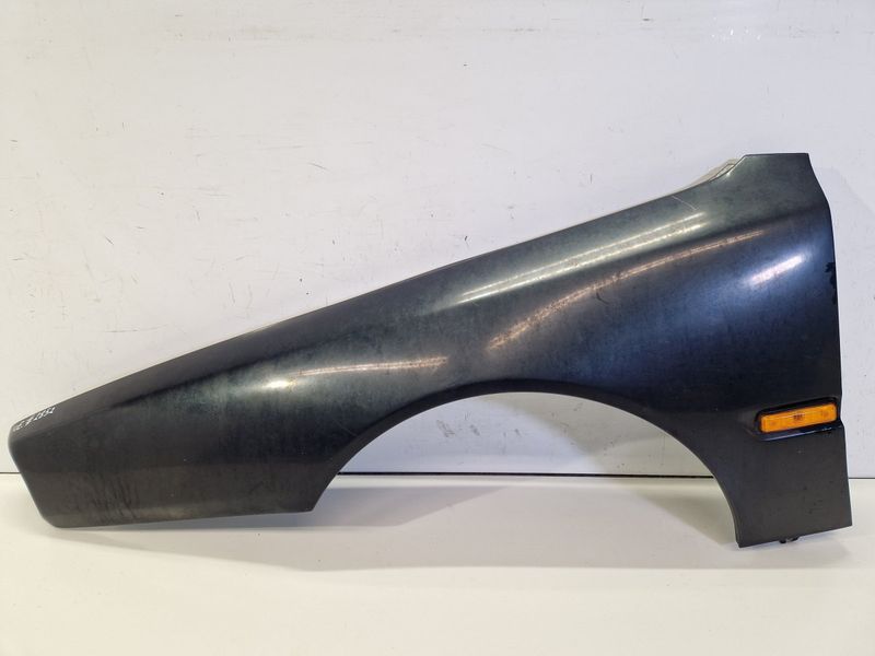 372500301 Калник преден ляв MASERATI QUATTROPORTE II (03.94-)