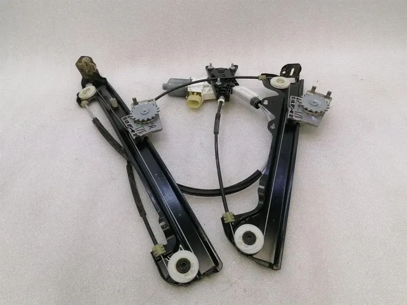 Rolls Royce Wraith RR5 FRH Door Winder 51337312392 Window Regulator Front Right-