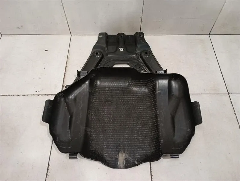 Porsche 911 991 GT3RS MK1 Fuel Tank Holder Bracket 99150443900 Front Axle Carrier