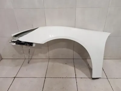 Porsche Cayman 981 GT4 Vänstervinge 98150303100 Fram Vänster Skärm