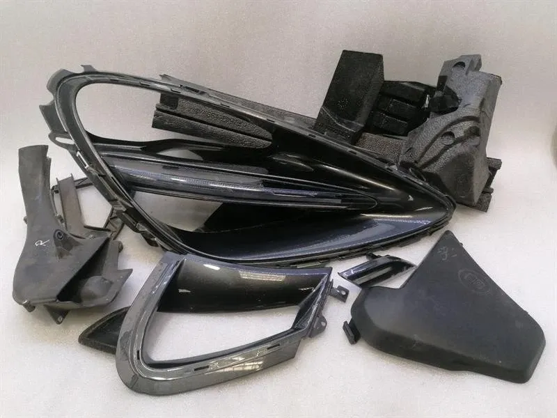 McLaren 720S Coupe Right Front Foglamp 14AC203CP Right Bar Bumper Parts Trim
