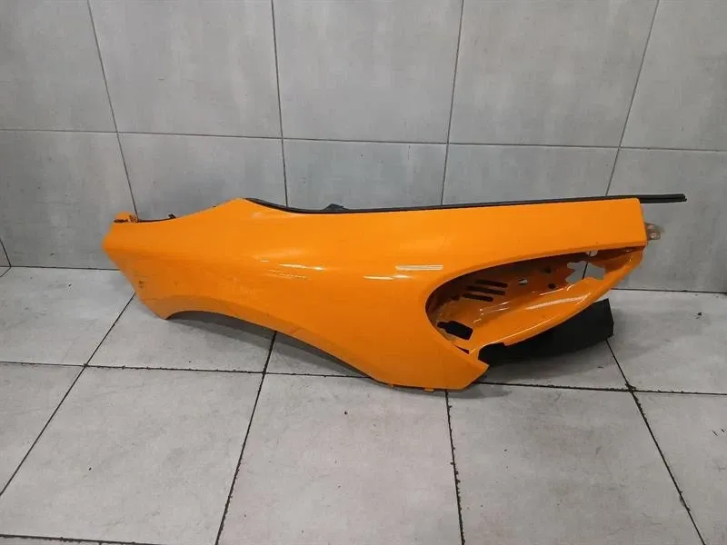 McLaren 600LT Spider Right Wing 13A0683CP Right Fender