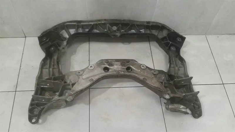 Mercedes SL R230 Beam Subframe Front A2306280357 Front Axle Carrier V8-