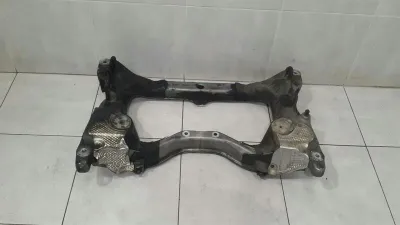 Mercedes SL R230 Priekšējā sija / apakšrāmis A2306280357 Priekšējās ass balsts