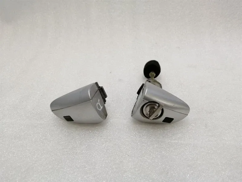 Mercedes SL R230 door lock with blade A2307600377 door lock locking cylinder-