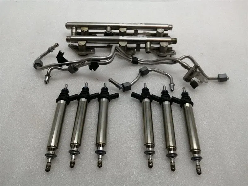 MERCEDES C43 AMG M276 V6 W205 FUEL LINE SET A2760704195 FUEL LINE KIT-