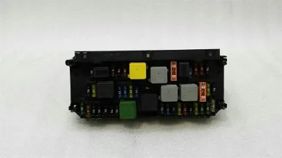 Mercedes CLS W218 W212 drošinātāju kārba A2129006112 drošinātāju kārba -