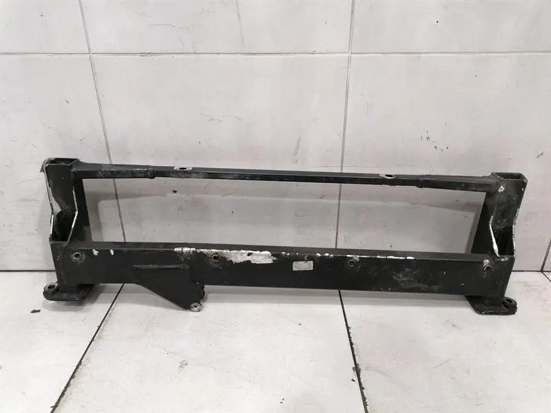 Mercedes GT C190 GTS S Coupe Exhaust Holder Bracket A1906205400 Holder Carrier