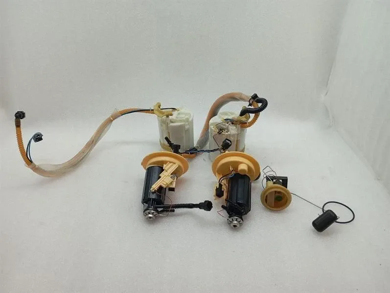 Ferrari 812 Superfast F152M Fuel Pump Electric Set 272086 Fuel Pump Kit-