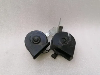 Ferrari GTC4 Lusso F151M Horn Set 325590 Horn Fanfare Set-