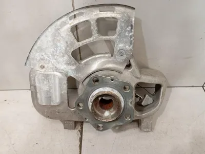 Ferrari GTC4 Lusso T 3.9 V8 Лява предна главина 268377 Корпус на лагер на колелото отпред и отляво -