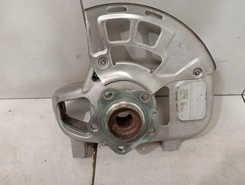 Ferrari GTC4 Lusso T 3.9 V8 Right Front Hub 268378 Wheel Bearing Housing Front Right-