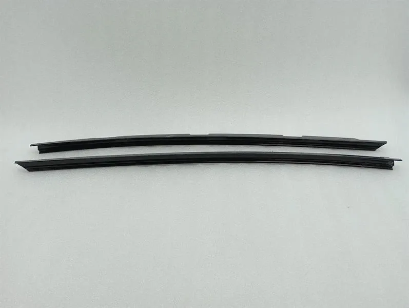 McLaren 600LT Spider Body Molding 13AA603SP Bar -