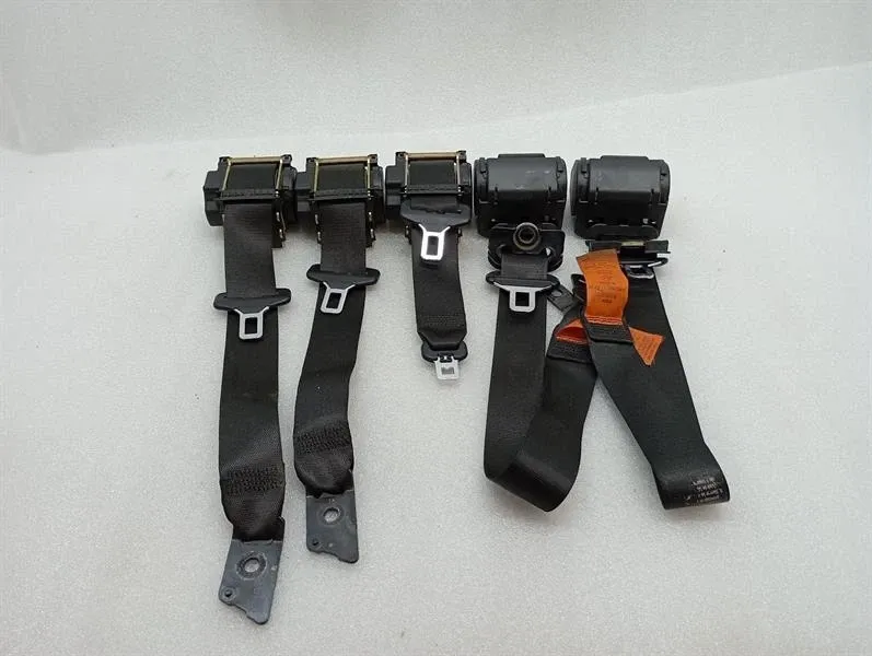 BMW 5 Series E39 Seatbelt Set 8198571 Seat Belt Strap Set Sedan Sedan-