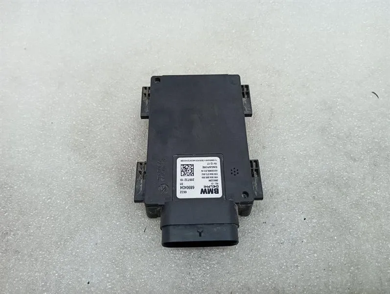BMW 5 Series F90 G30 M5 Radar Sensor 6890434 Radar