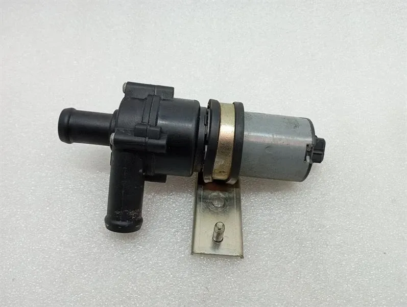 Ferrari 599 GTB F141 additional cooling pump 0392020034 coolant pump pump -