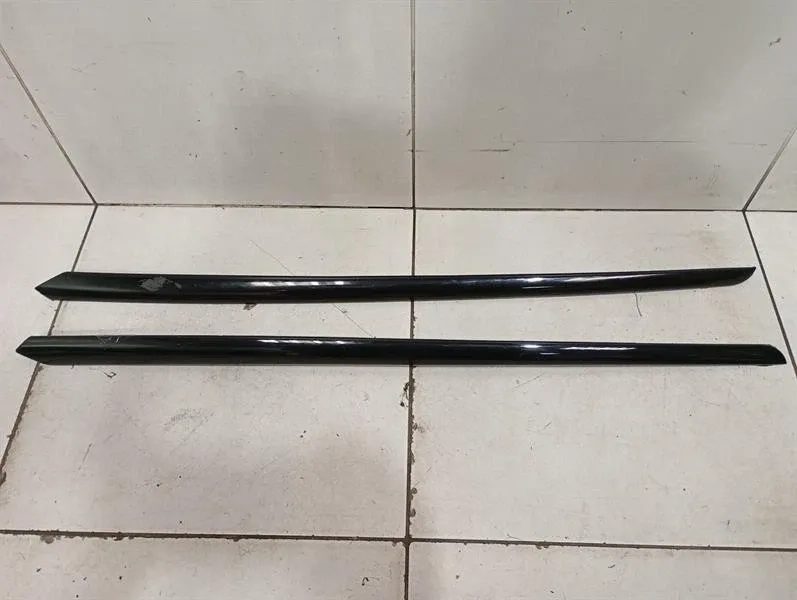 Ferrari 599 GTB F141 Front Aerodynamic Molding Set 69966500 Bar -