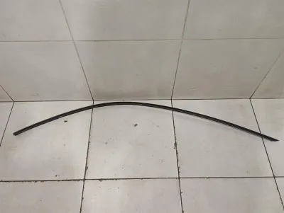 Молдинг кузова Ferrari 599 GTB F141 68563400, правая планка -