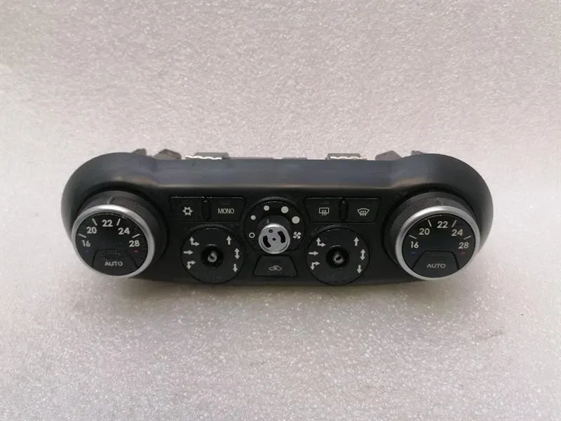 Ferrari F12 Berlinetta F152 Auto Climate Control 84874000 Climate Control Panel A/C