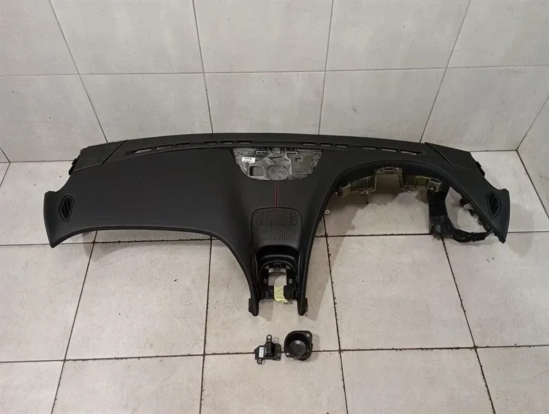 Ferrari Roma F169 Dashboard RHD Dashboard