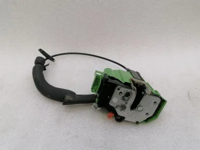 FERRARI GTC4 LUSSO F151M RIGHT DOOR LOCK 88778200 RIGHT HAND DRIVE RHD-