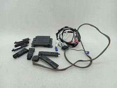 Aston Martin DBS SUPERLEGGERA AM7 18-24 Aerial / Antenna ED33-18C847-BA Antenna