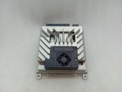 ASTON MARTIN DBS SUPERLEGGERA AM7 18-24 Verstärker KY63-18C808-AC Verstärker