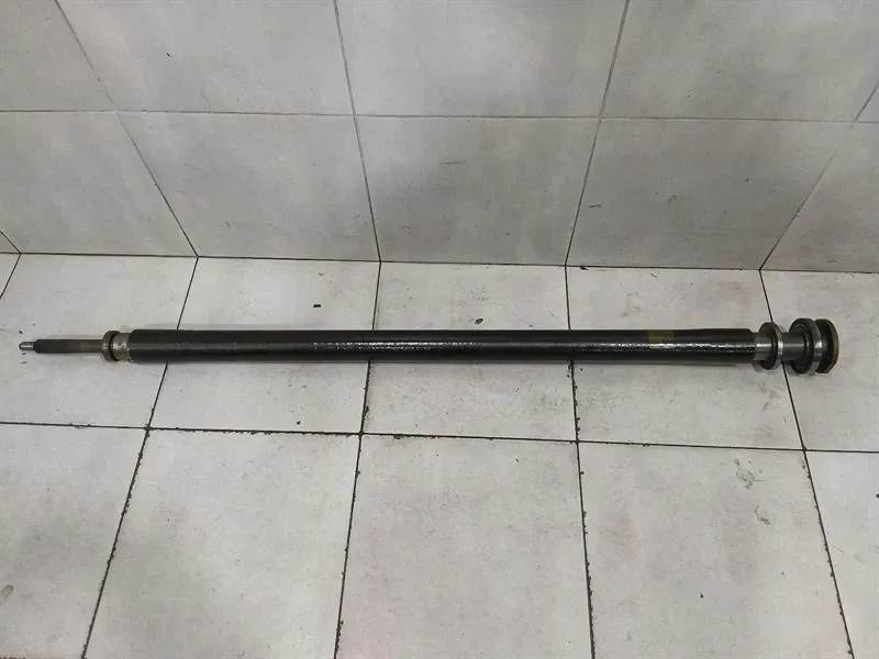 Aston Martin DB9 Volante Propshaft D33-4500-BA Propshaft -