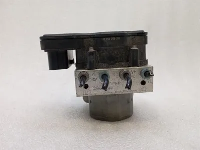 Porsche 911 991 GT3RS MK1 ABS sūknis 99135575589 ABS sūkņa hidrauliskais bloks-