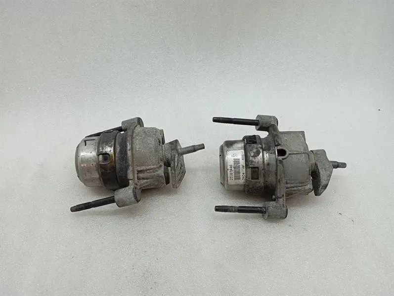 Chevrolet Corvette C7 Gearbox Mount 23187445 Set of 2 Transmission Mounts -