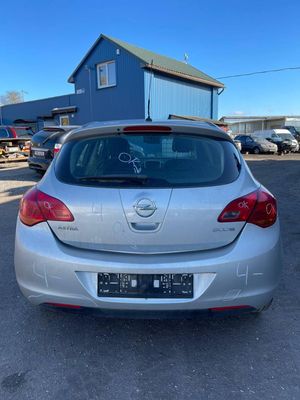 Bootlid / tailgate OPEL ASTRA J (P10) (2009-2015)