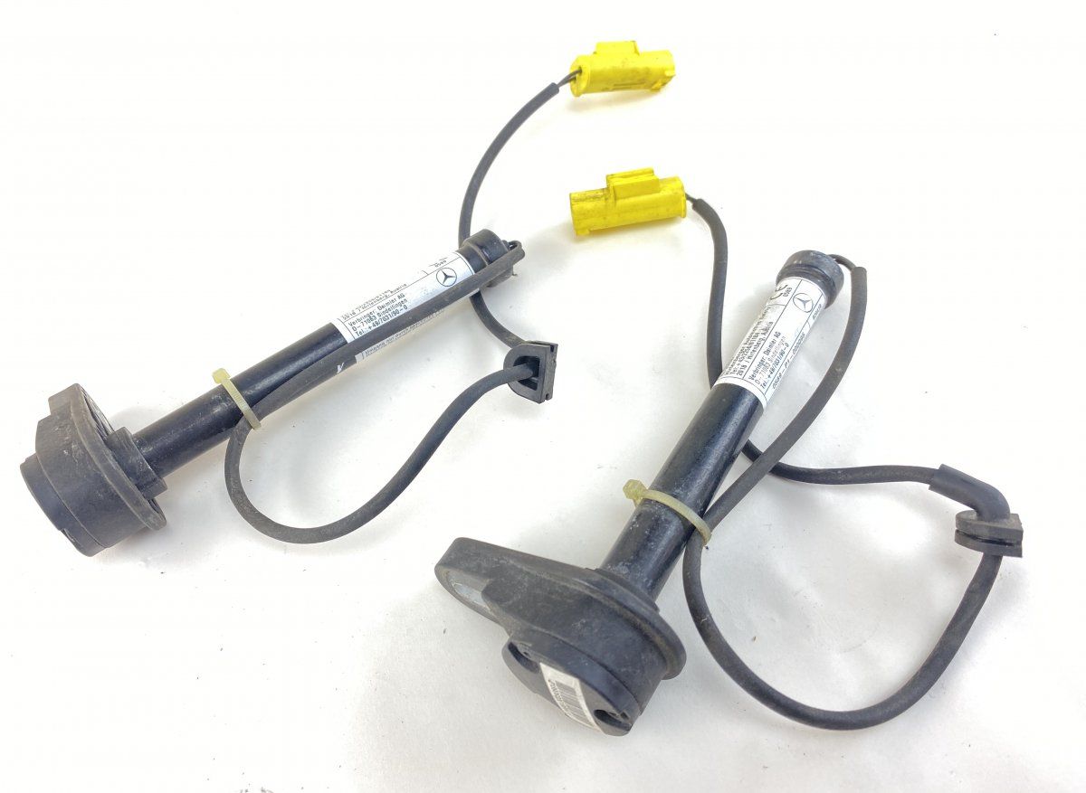 A2139062201 Set of bonnet (hood) actuators MERCEDES-BENZ CLS (C257) (2017-2023)